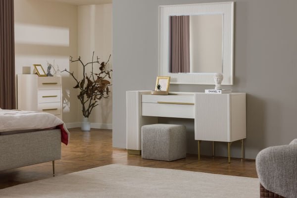 Balat Yatak Odası (Baza Hediyeli)