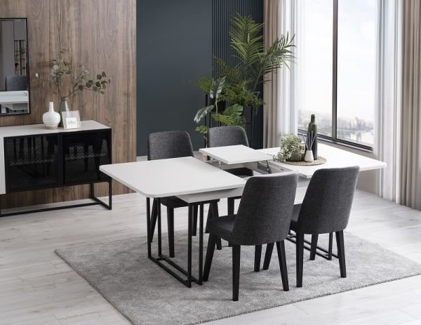 Karo Dolunay  Yemek Odası (Teşhir)